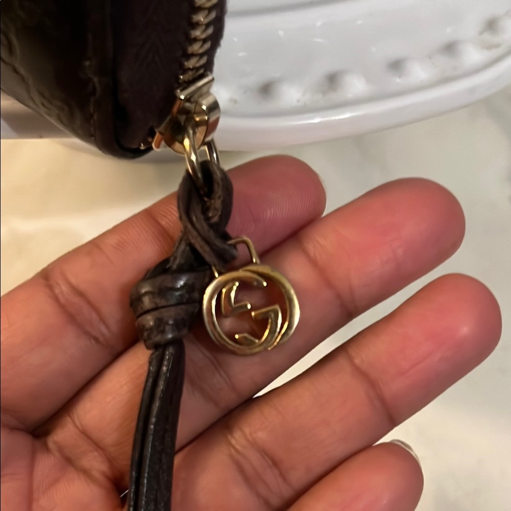 Gucci Long Brown Embossed Zip Wallet - Picture 3 of 11